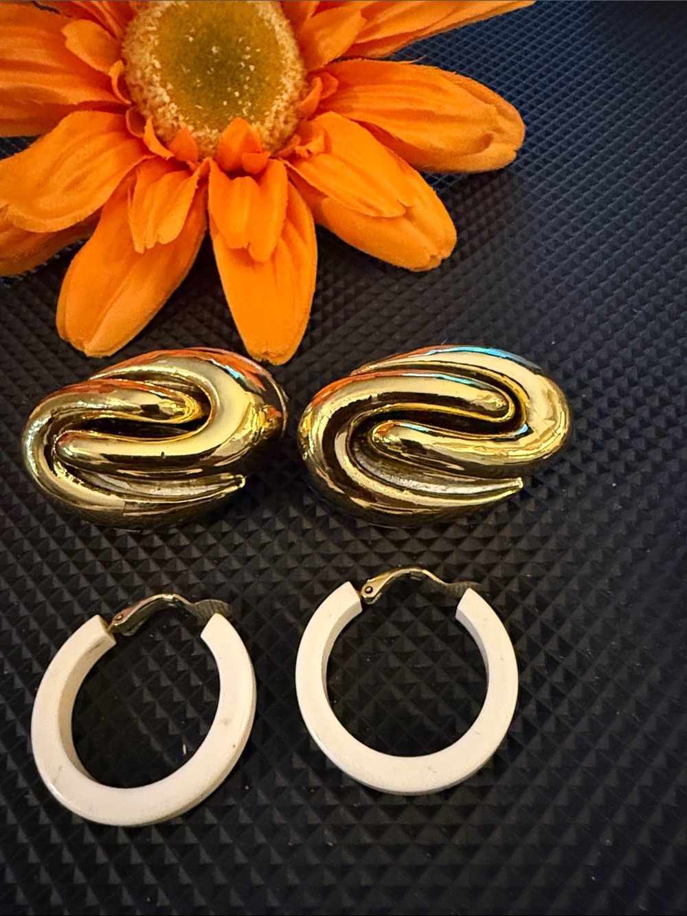 Gold Swirl Statement and White Hoop Women Jewelry Clip-on Earrings
